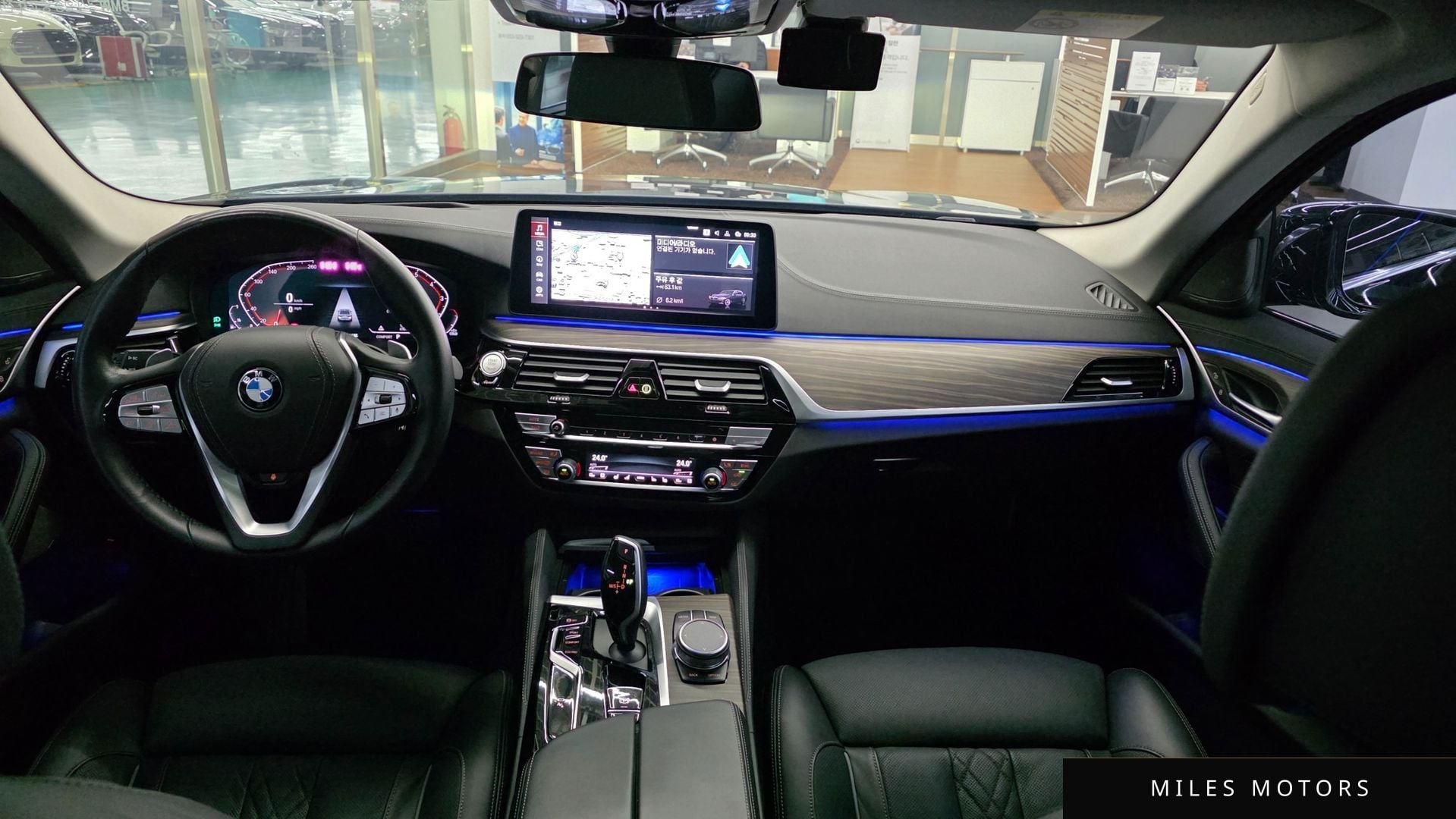 BMW 5 Series (G30) 2023 — миниатюра 7
