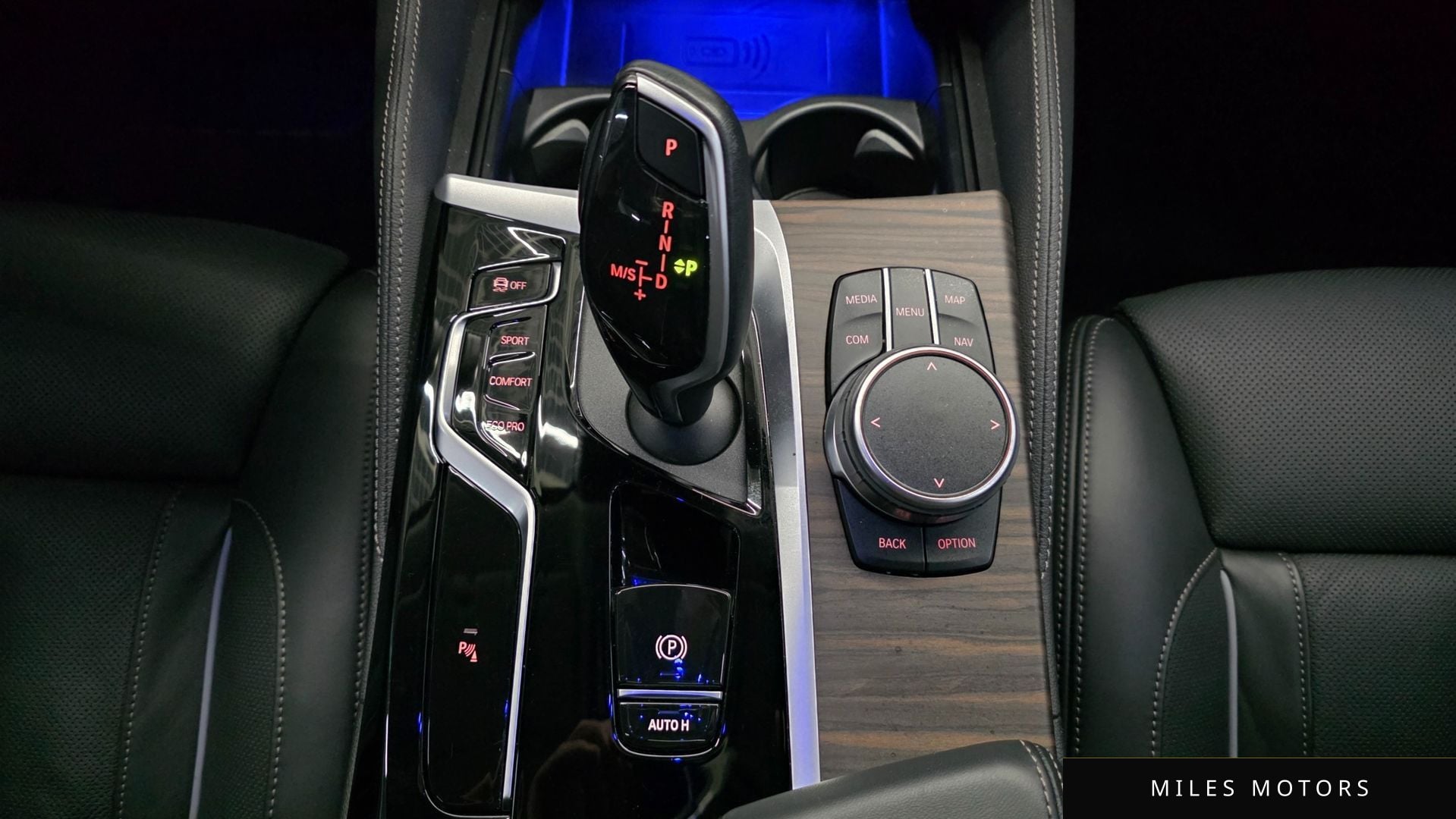 BMW 5 Series (G30) 2023 — миниатюра 9