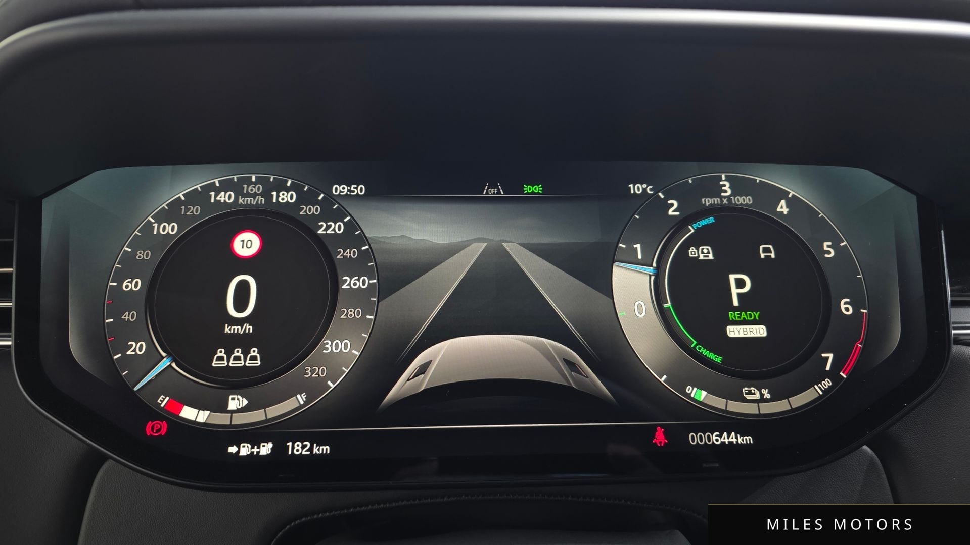Land Rover Range Rover Sport 2025 — миниатюра 12