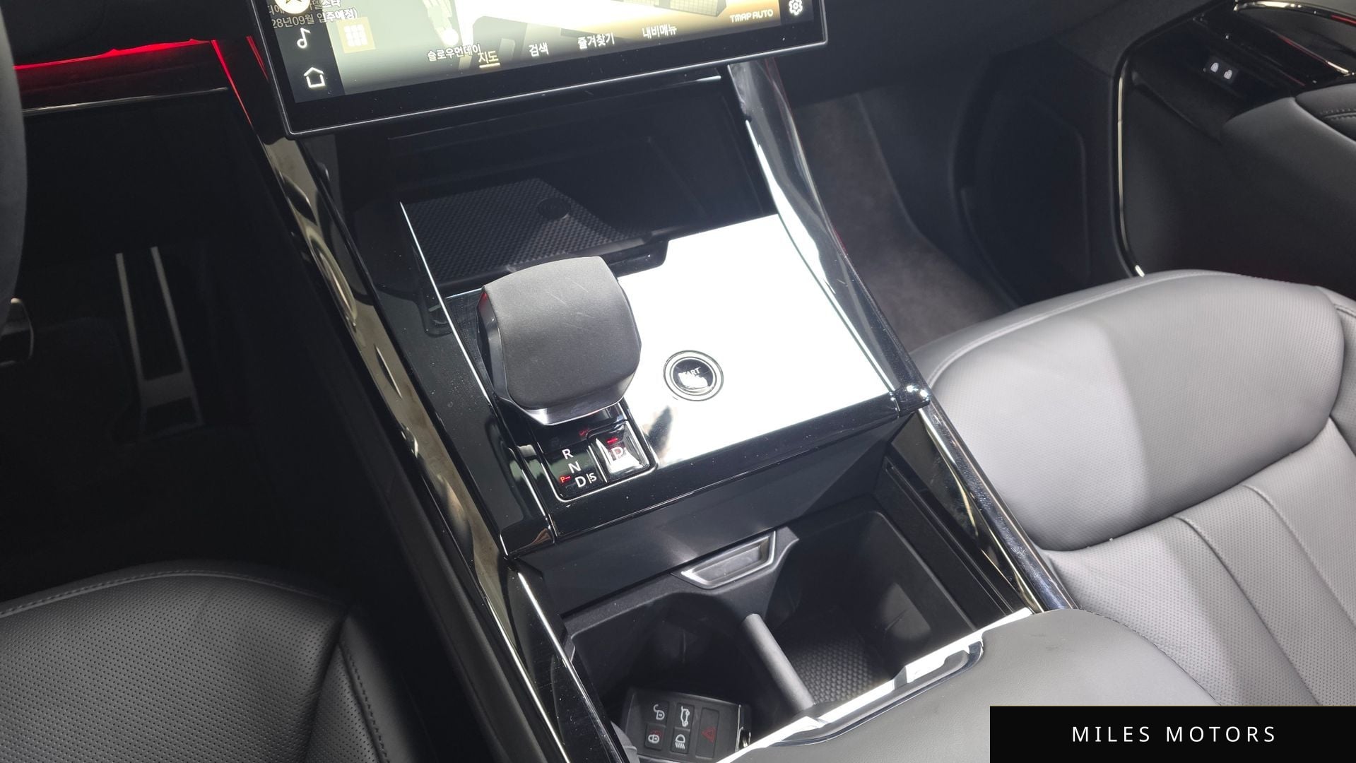 Land Rover Range Rover Sport 2025 — миниатюра 18