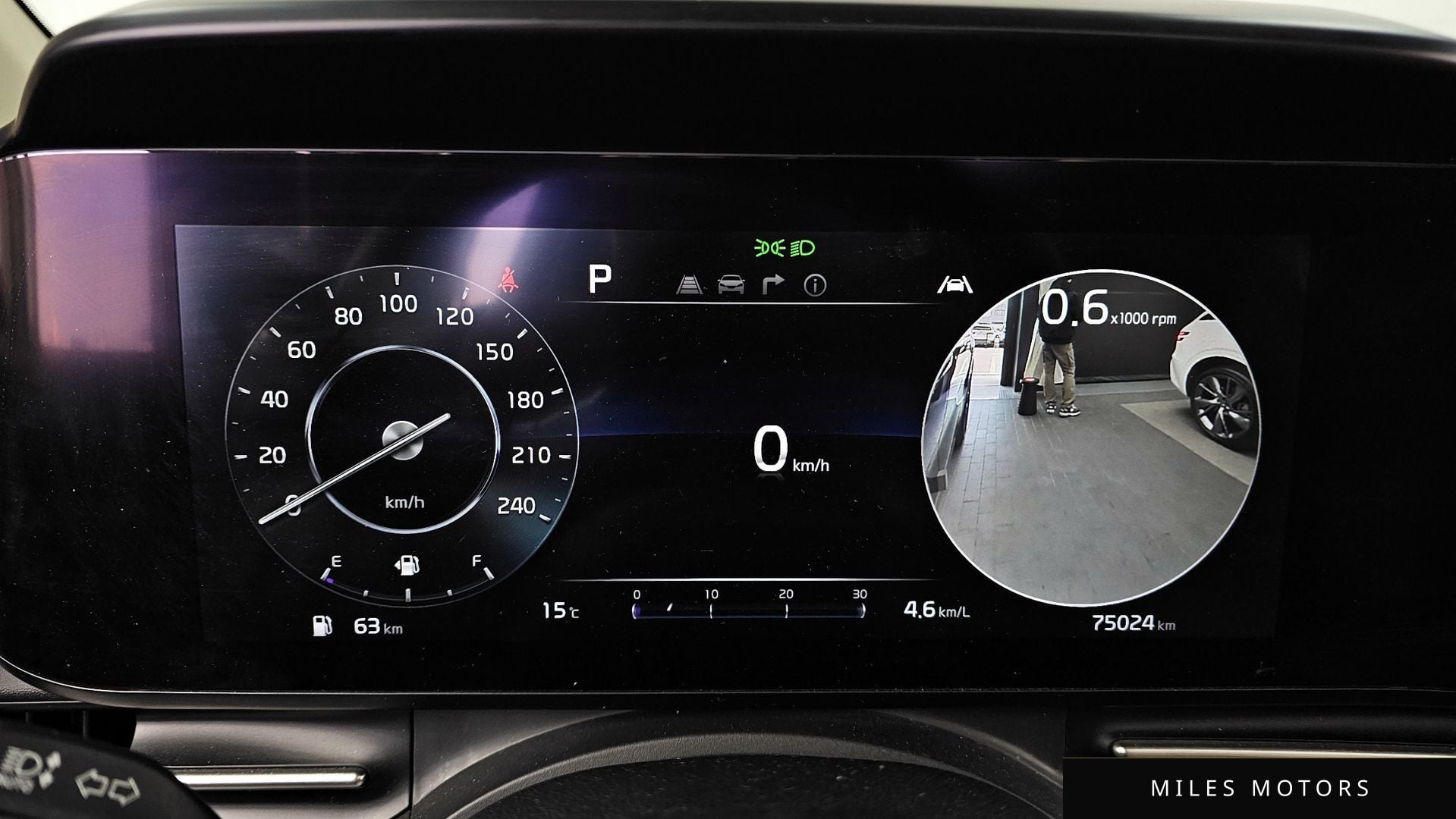 Kia Carnival 2021 — миниатюра 8