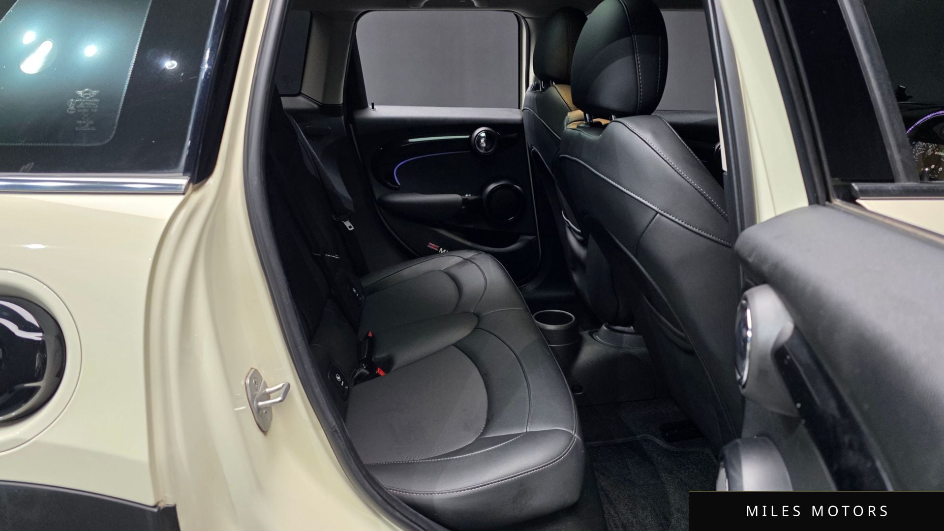 MINI Cooper S 2022 — миниатюра 12
