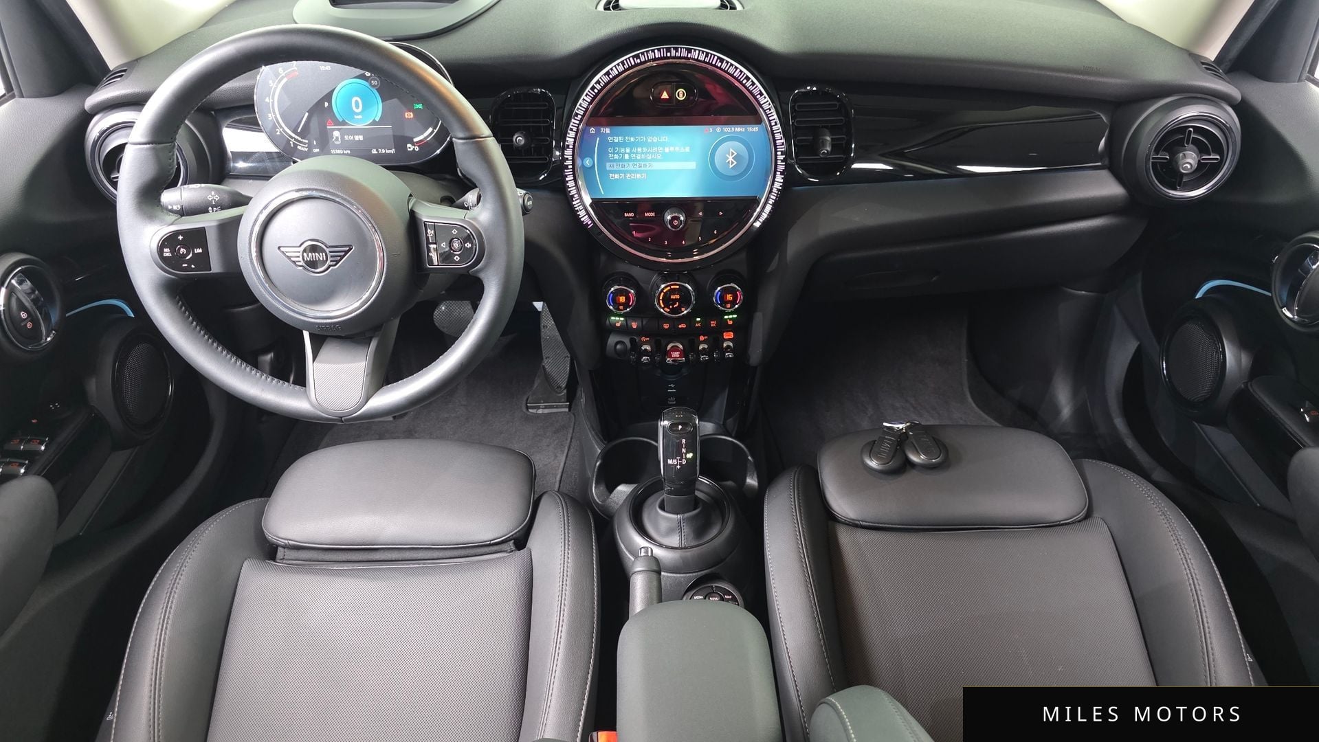 MINI 쿠퍼 2023 — миниатюра 7