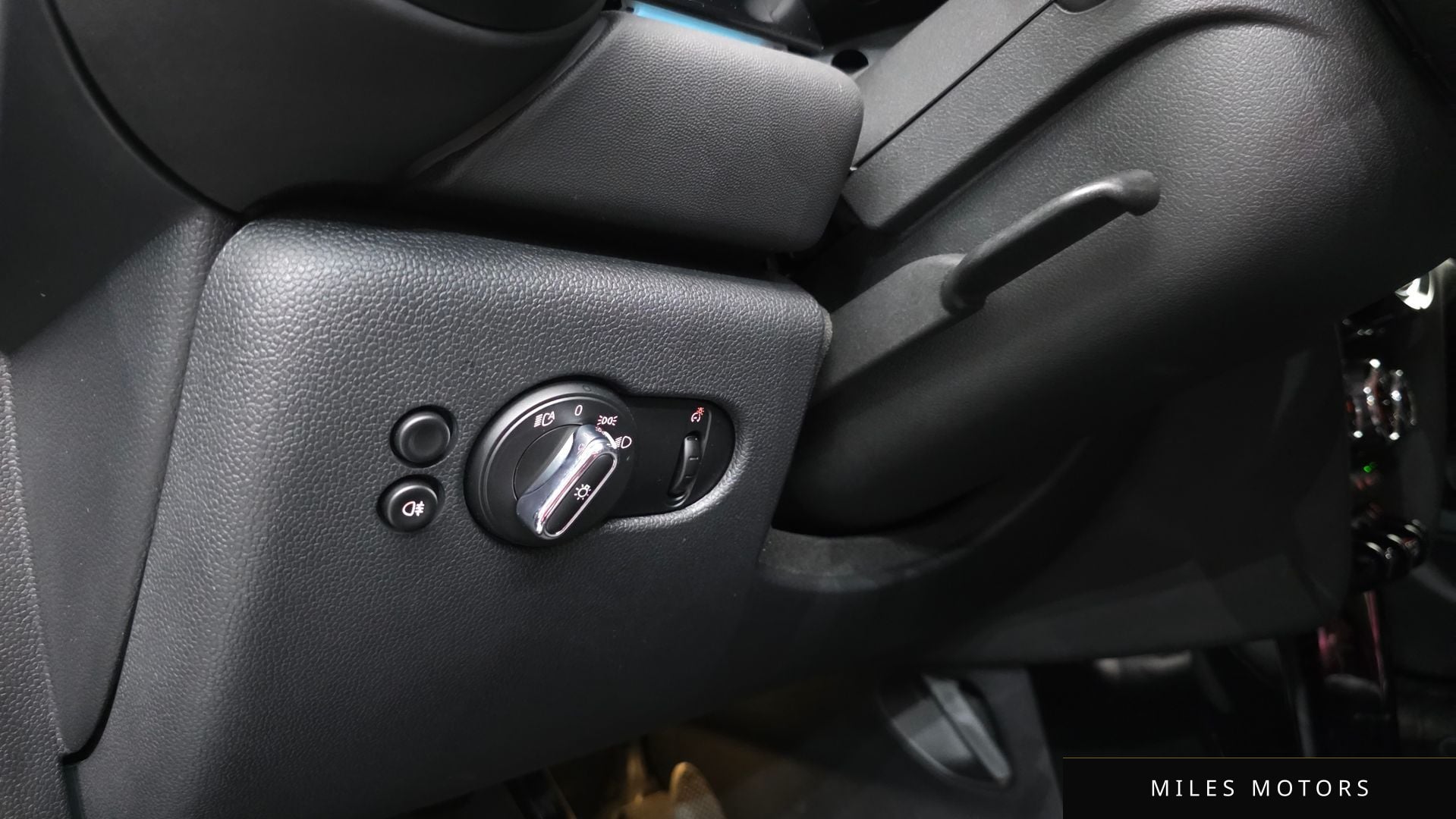 MINI 쿠퍼 2023 — миниатюра 13