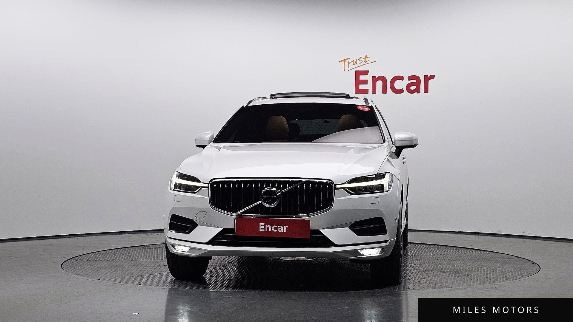 Volvo XC60 2018 — миниатюра 3