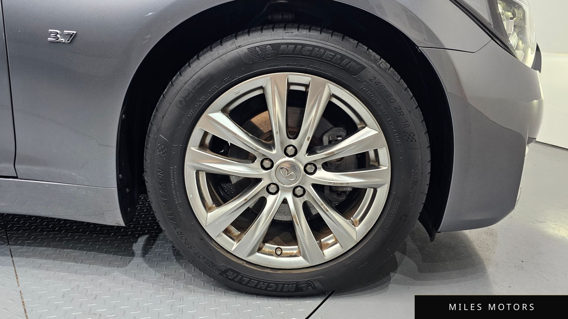 Infiniti Q70 2017 — миниатюра 5