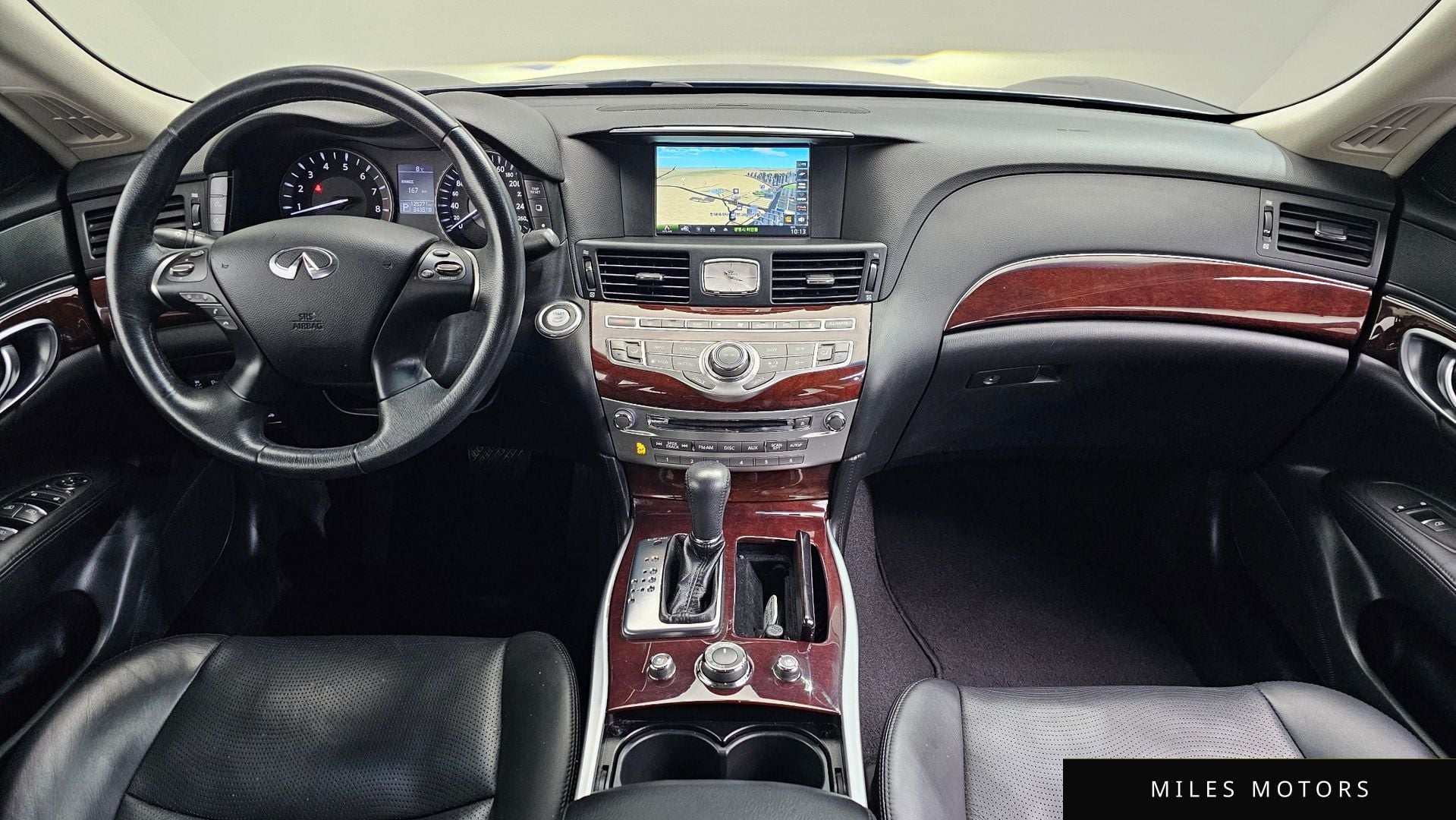Infiniti Q70 2017 — миниатюра 7