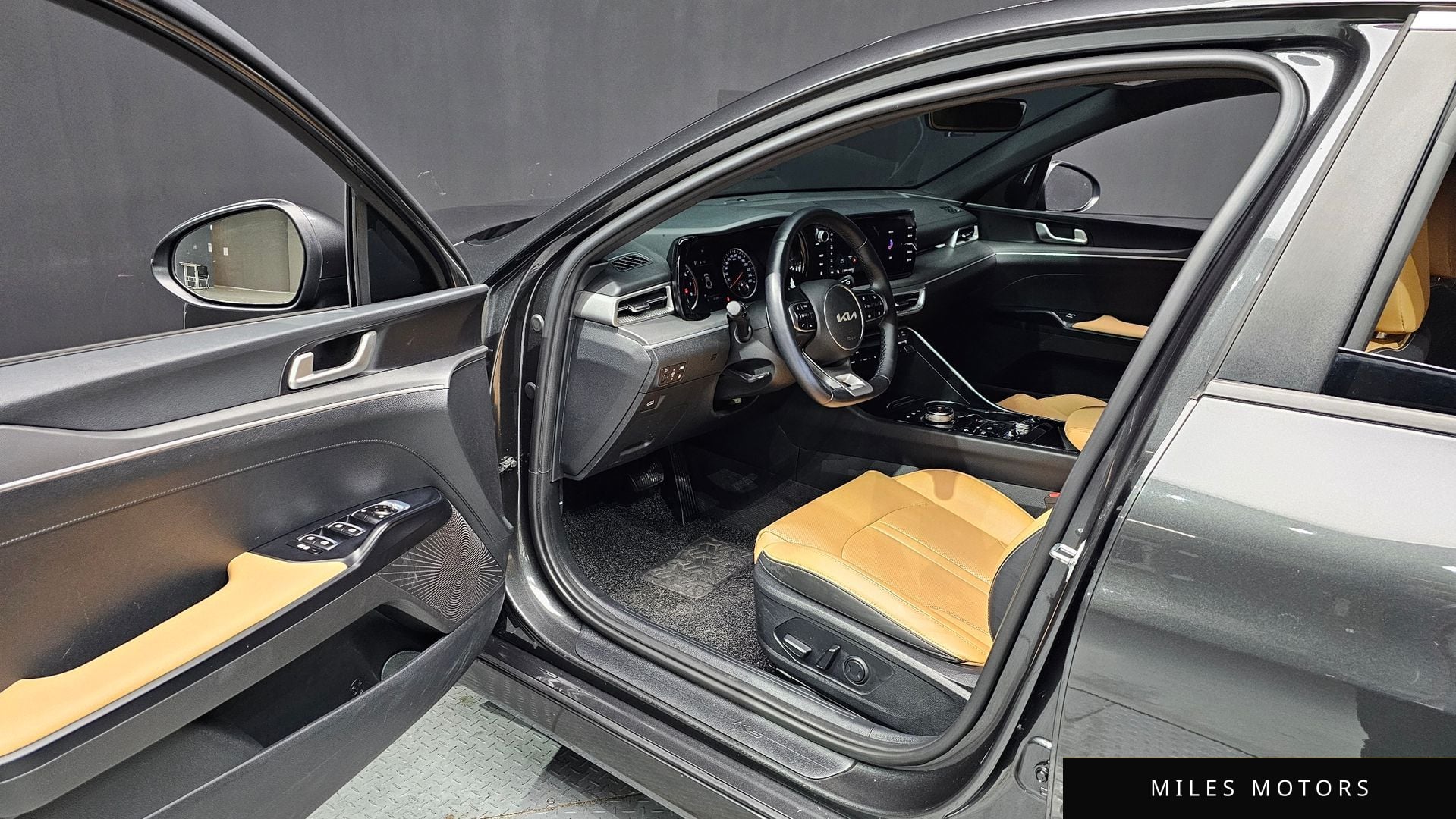 Kia K5 2022 — миниатюра 11