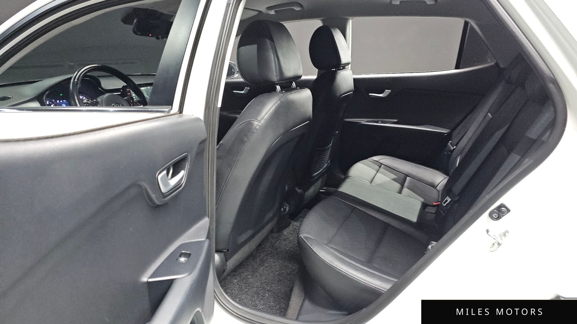 Kia Stonic 2019 — миниатюра 12