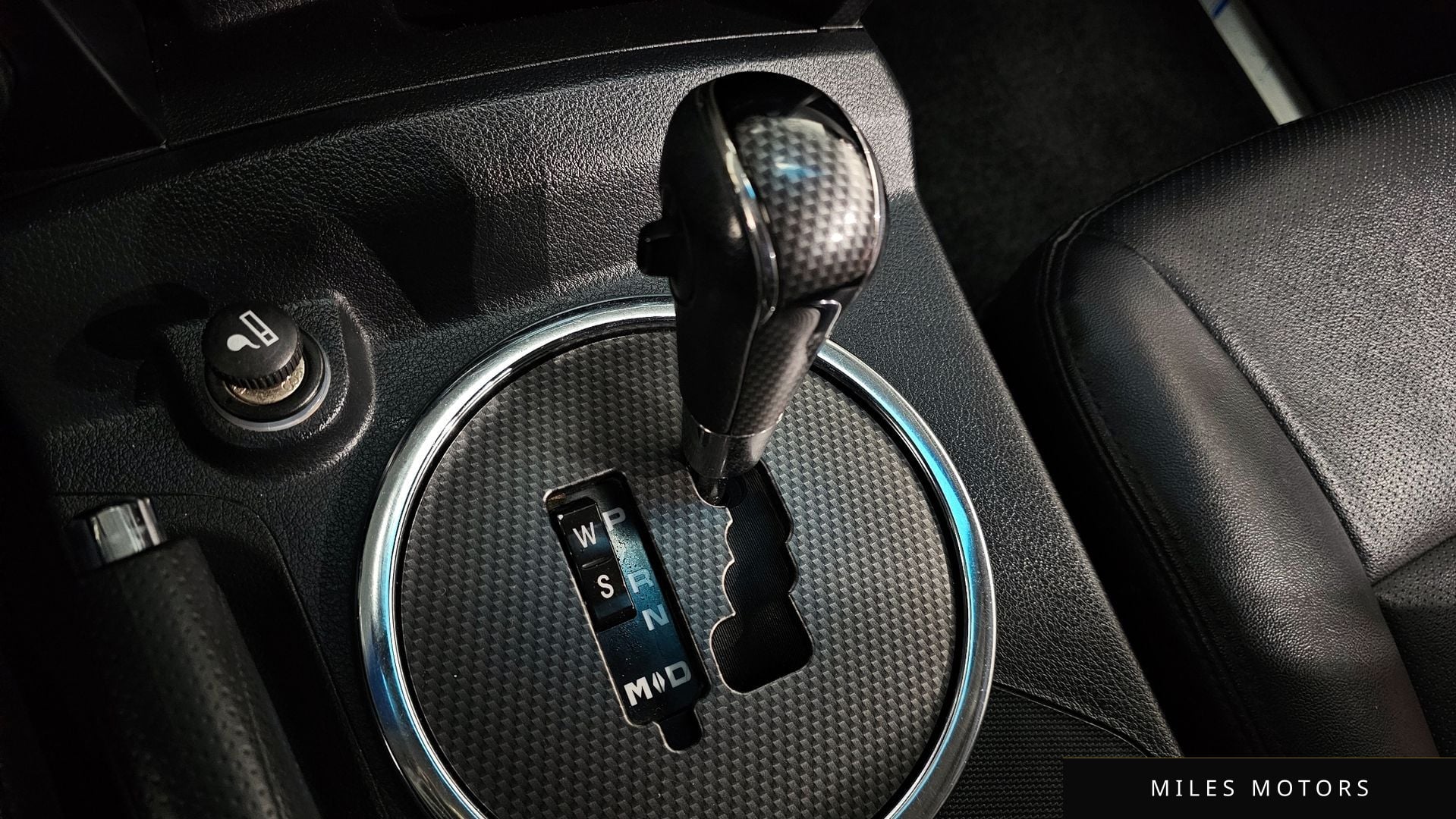 KG Mobility KORANDO 2015 — миниатюра 9