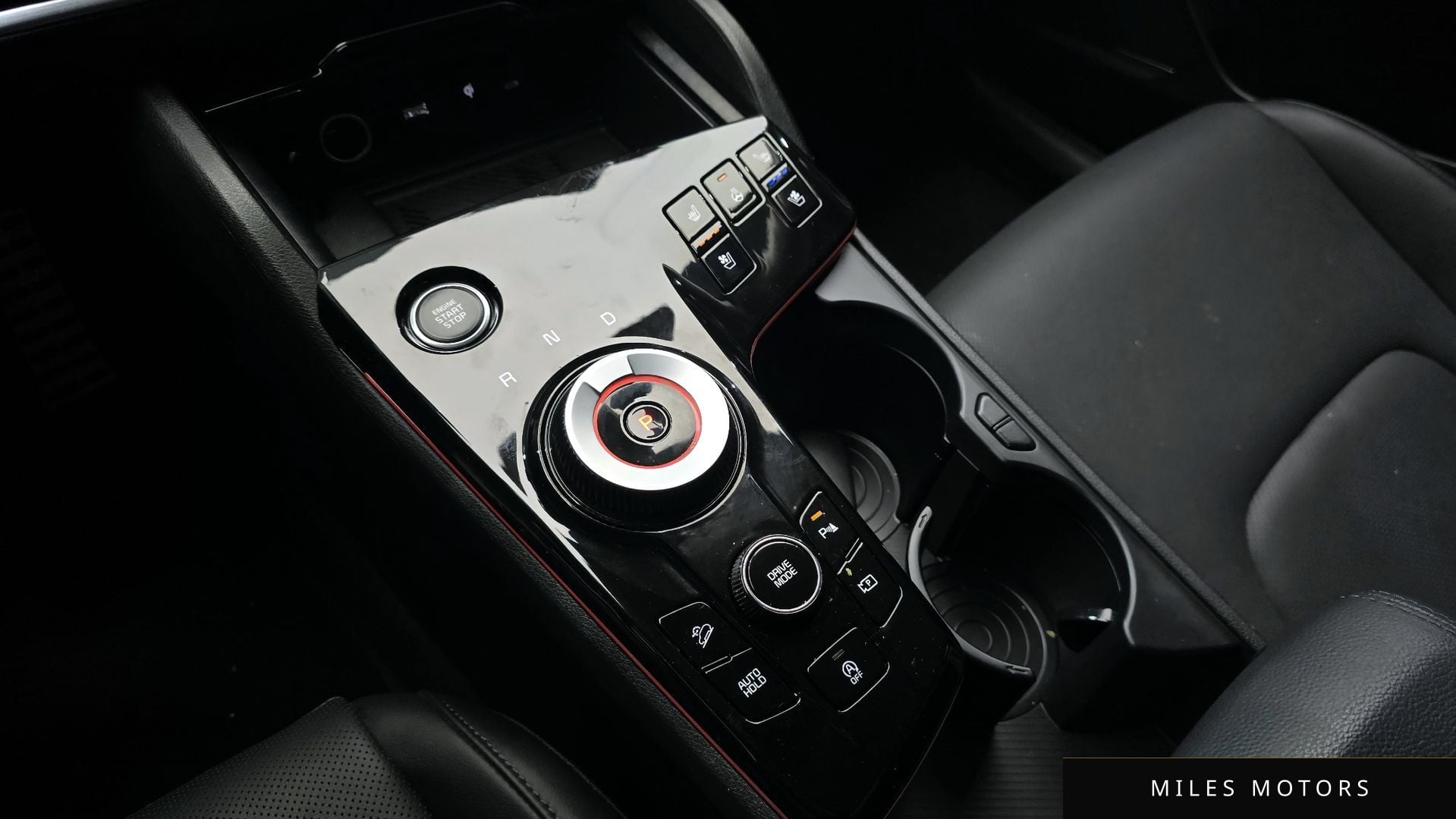 Kia Sportage 2023 — миниатюра 9