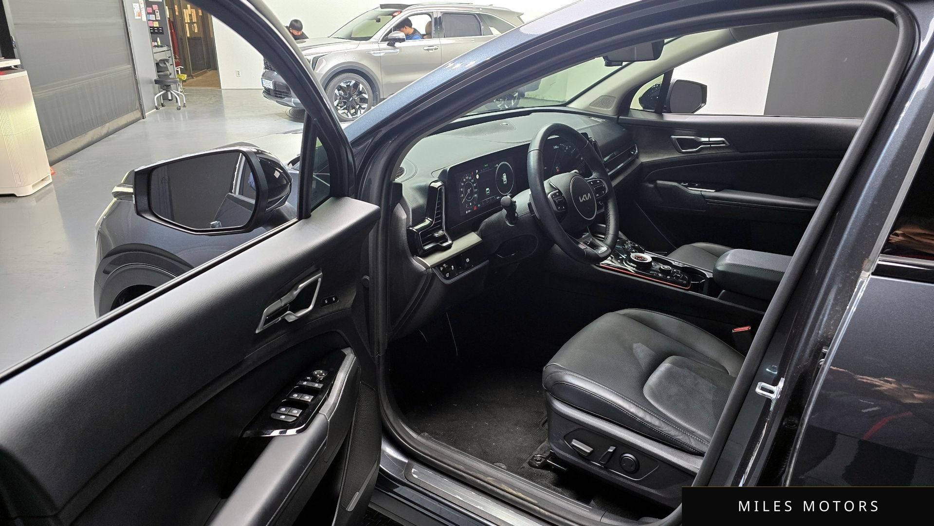 Kia Sportage 2023 — миниатюра 10