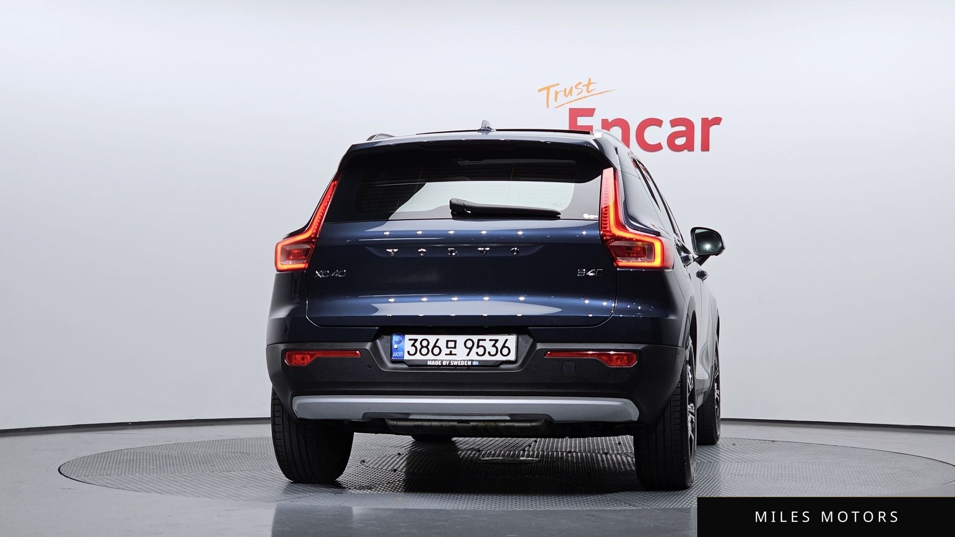 Volvo XC40 2022 — миниатюра 4