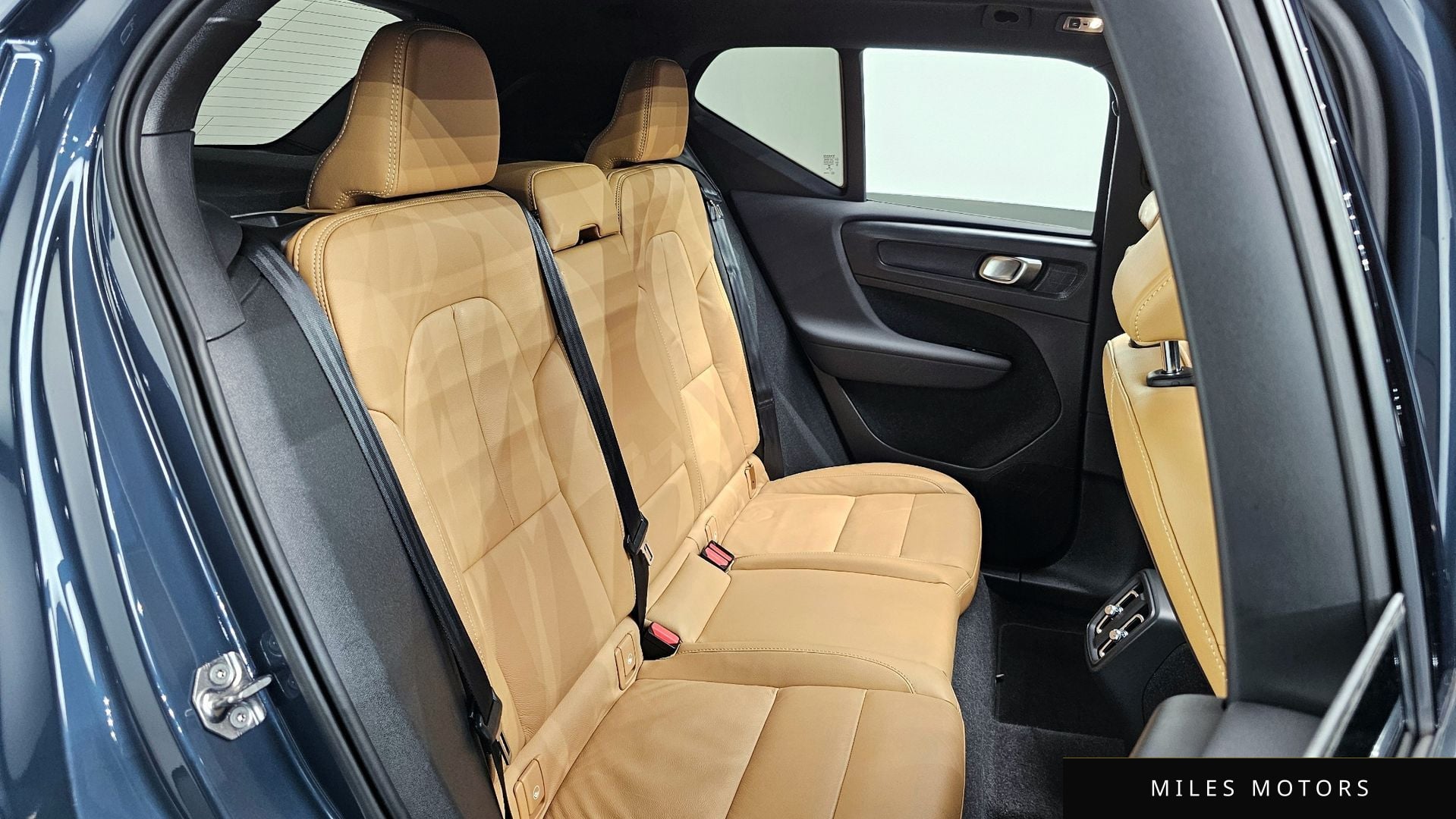 Volvo XC40 2022 — миниатюра 12