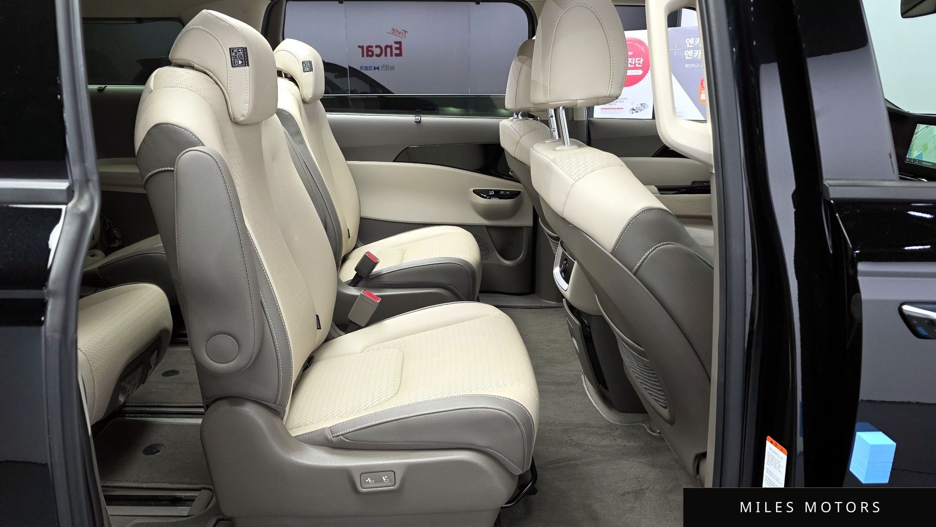 Kia Carnival 2023 — миниатюра 12