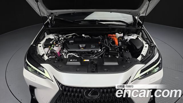 Лексус NX450h+ 2025 — миниатюра 6