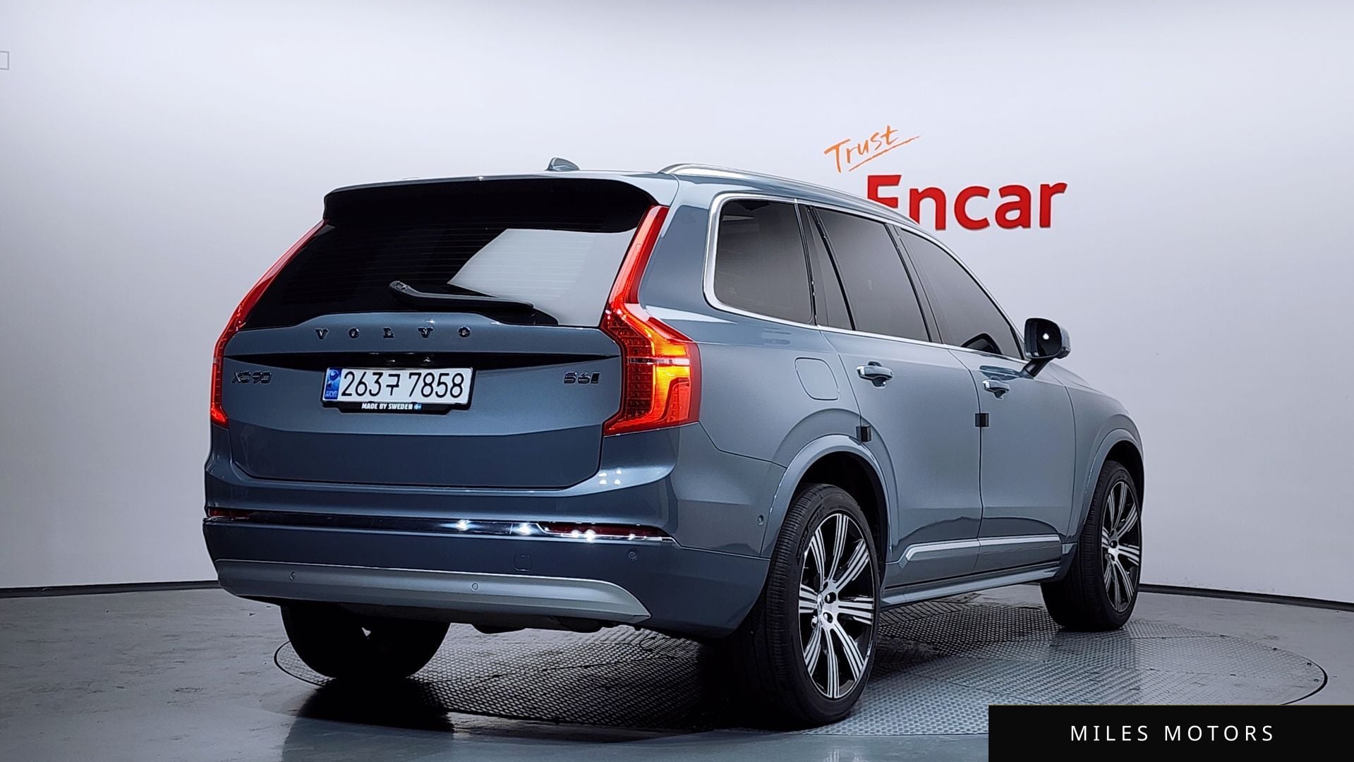 Volvo XC90 2022 — миниатюра 2