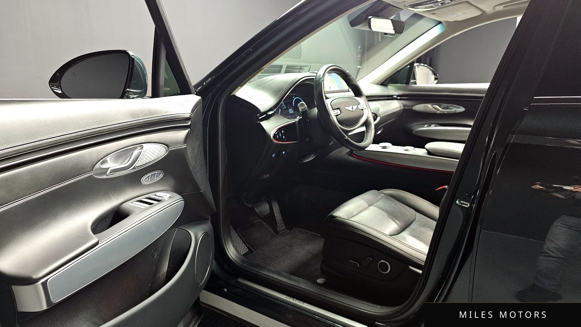 Genesis GV70 2021 — миниатюра 12