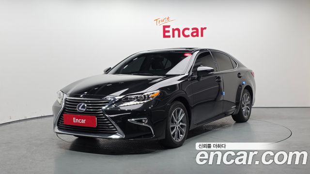 Лексус ES300h 2018 — миниатюра 12