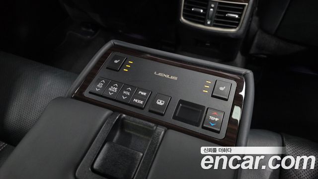 Лексус ES300h 2018 — миниатюра 22
