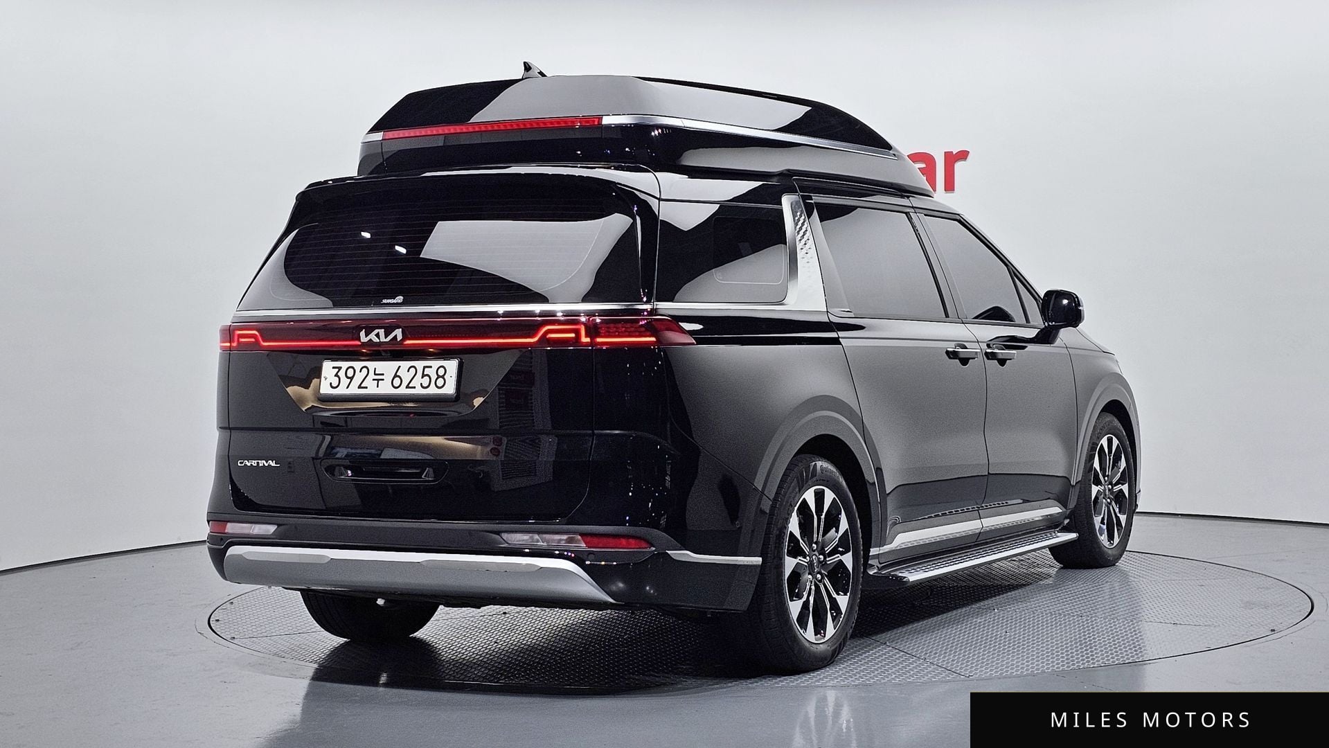Kia Carnival 2023 — миниатюра 2