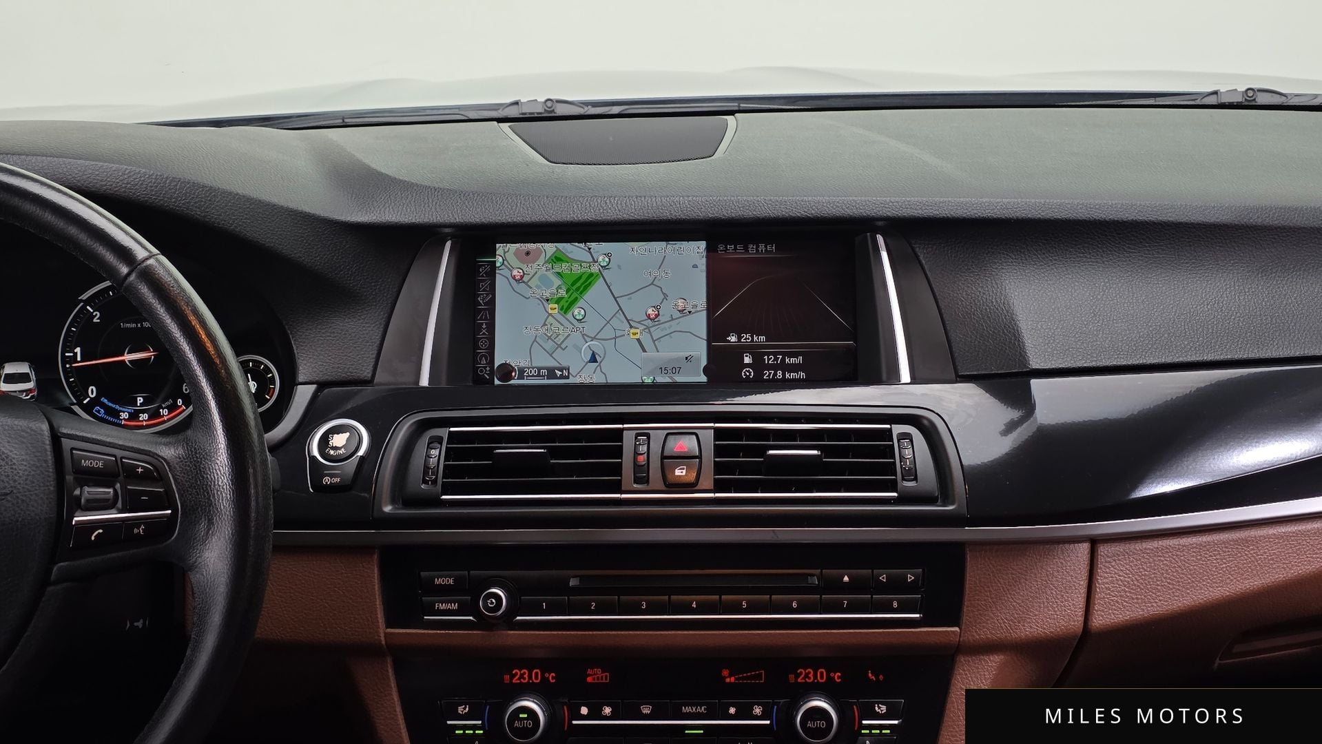 BMW 5 Series (F10) 2015 — миниатюра 16