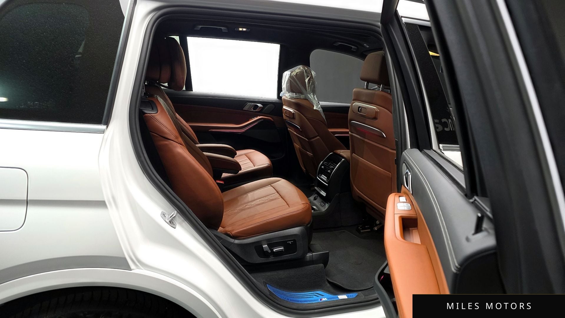 BMW X7 (G07) 2025 — миниатюра 12