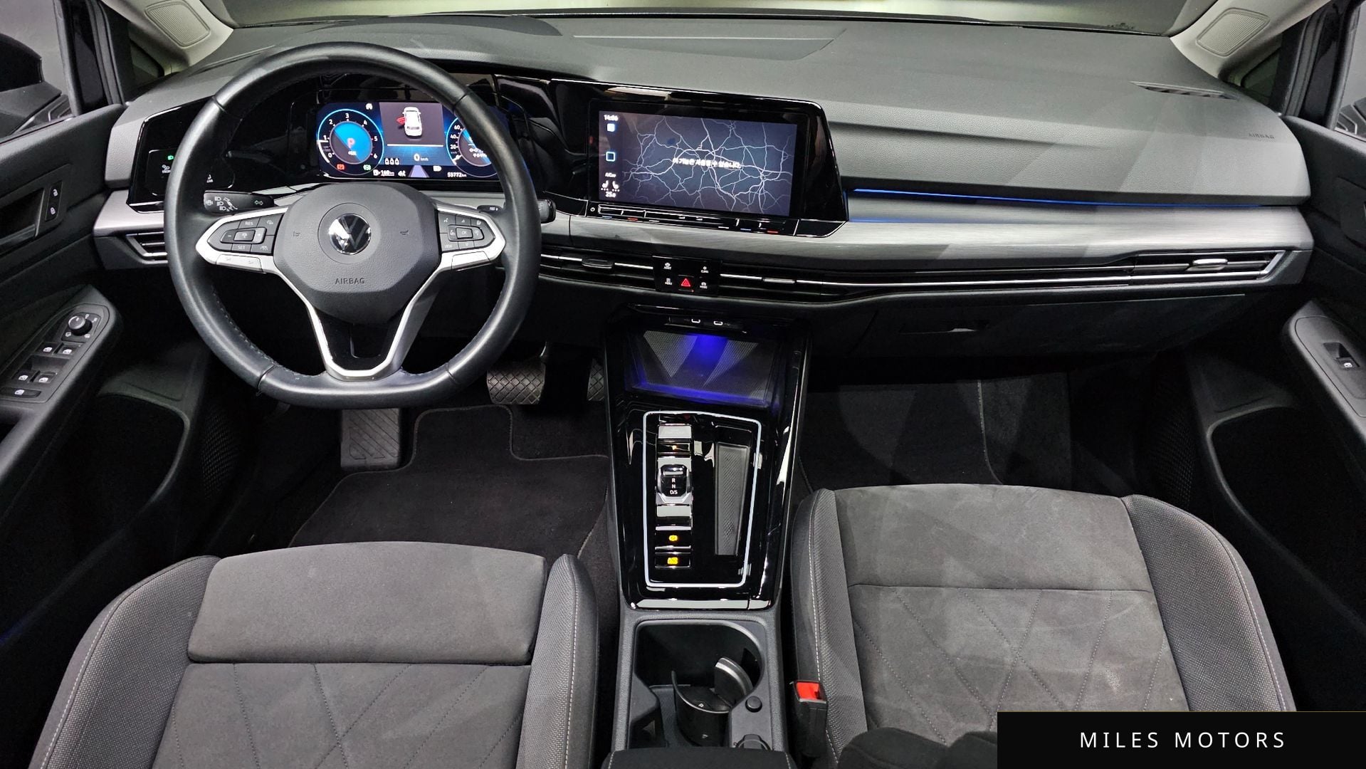 Volkswagen Golf 2023 — миниатюра 7