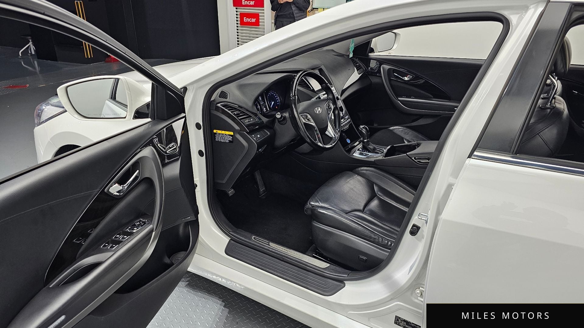 Hyundai Grandeur 2015 — миниатюра 11