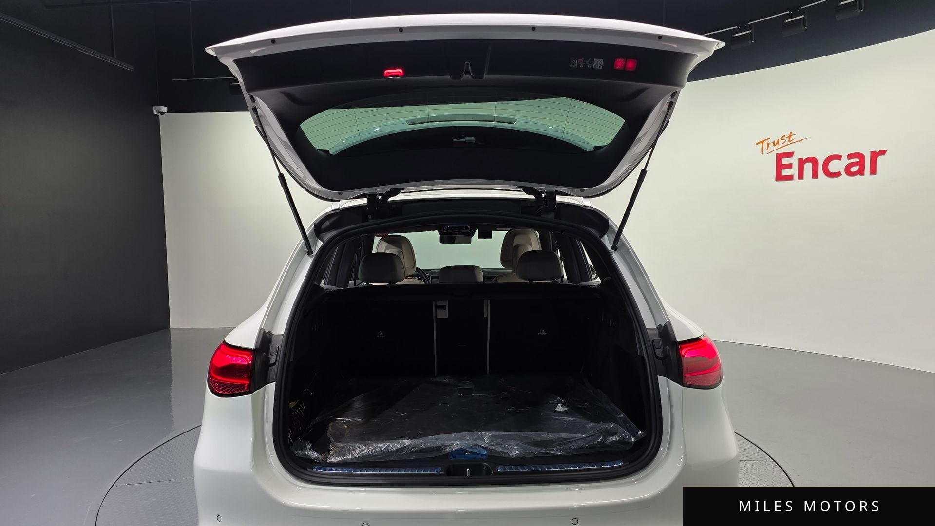 Mercedes-Benz GLC-클래스 X254 2025 — миниатюра 20