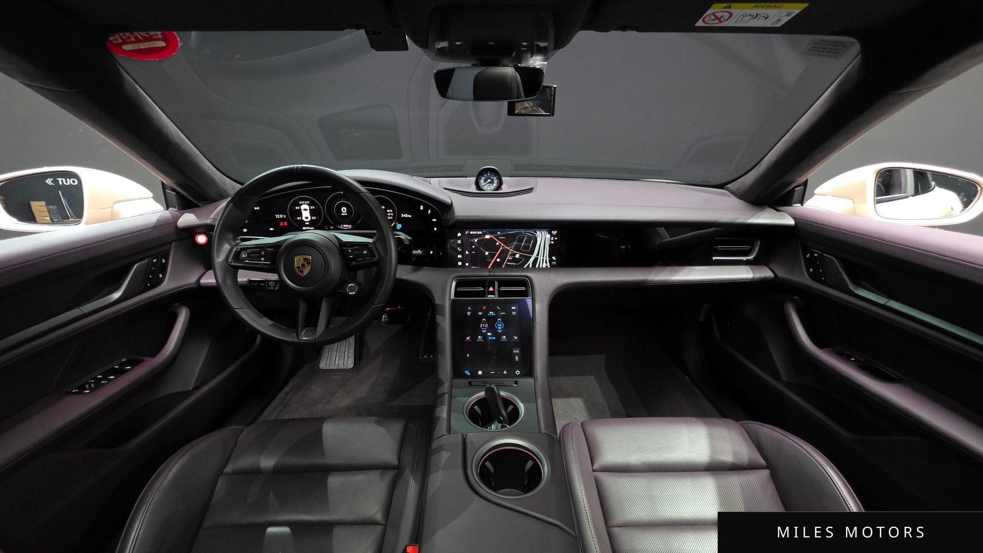 Porsche 타이칸 2023 — миниатюра 7