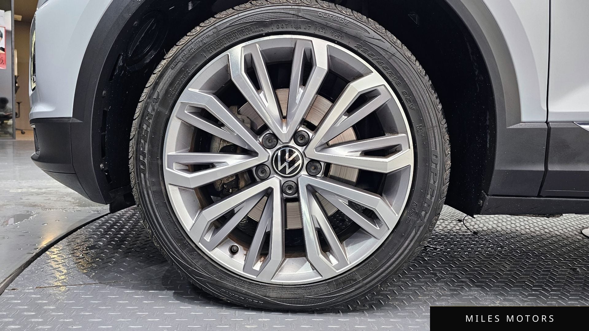 Volkswagen 티록 2022 — миниатюра 5