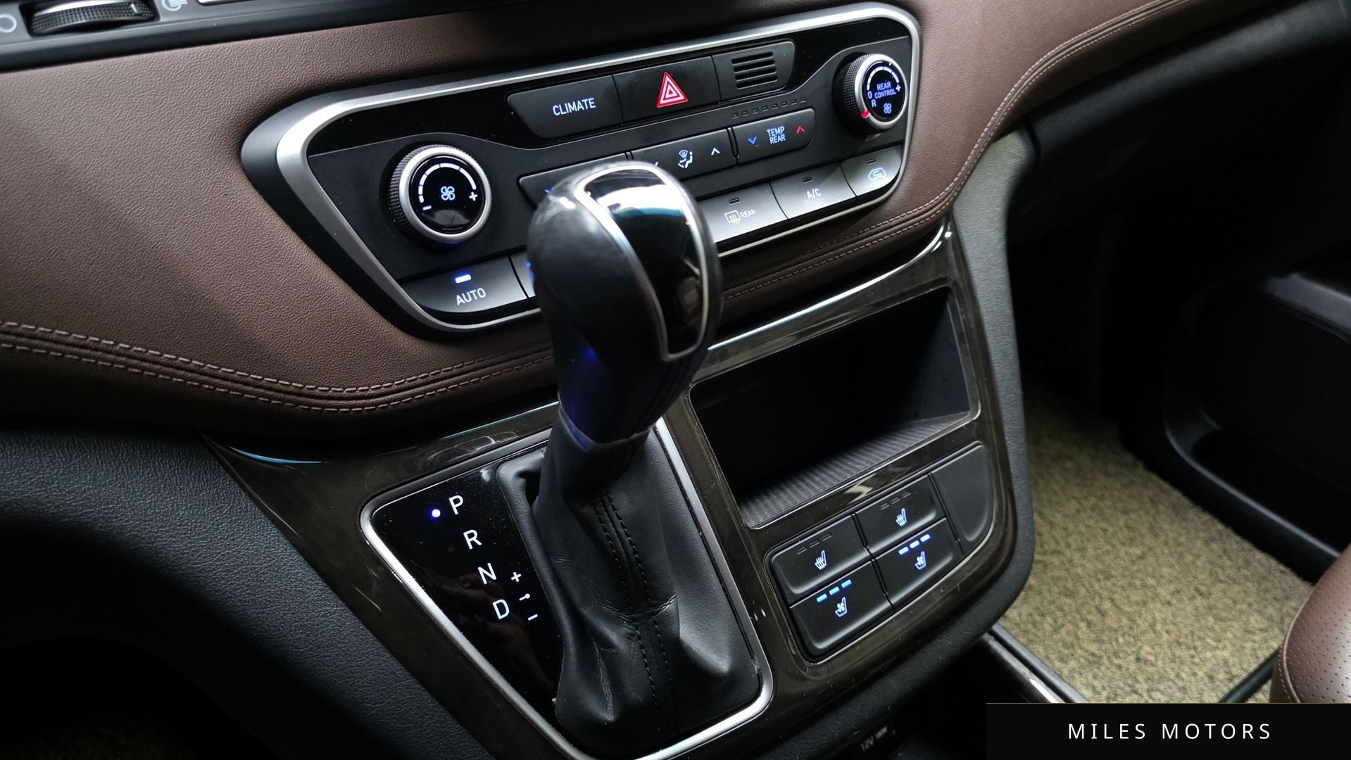 Hyundai Starex 2019 — миниатюра 9