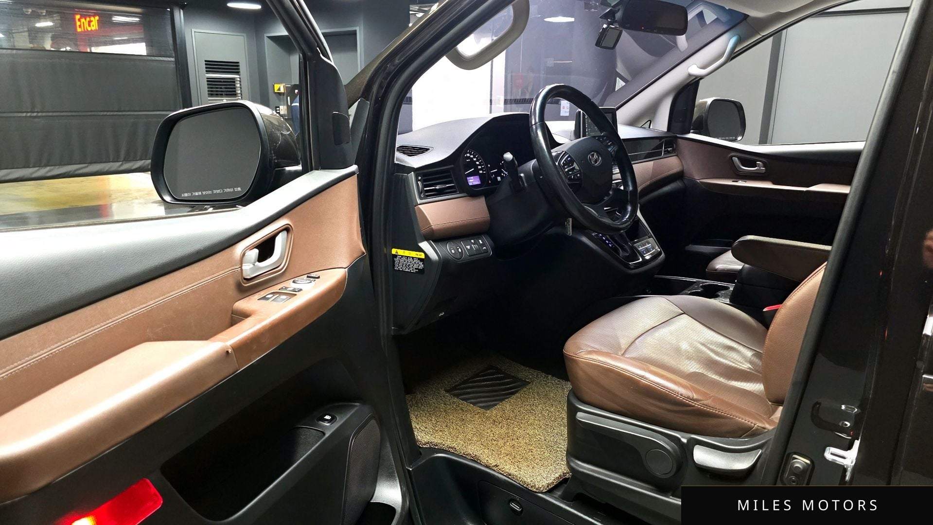 Hyundai Starex 2019 — миниатюра 10