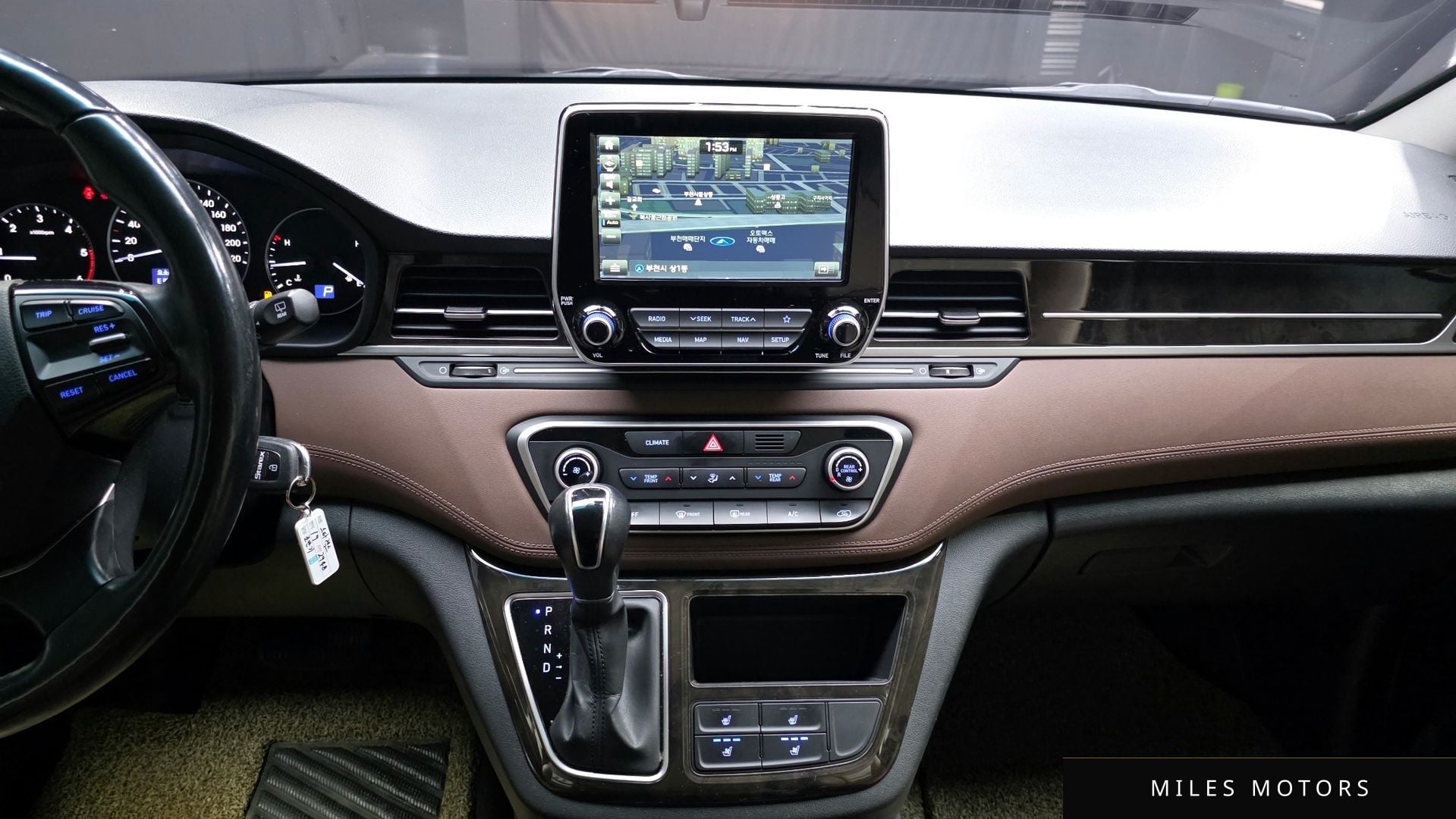 Hyundai Starex 2019 — миниатюра 15
