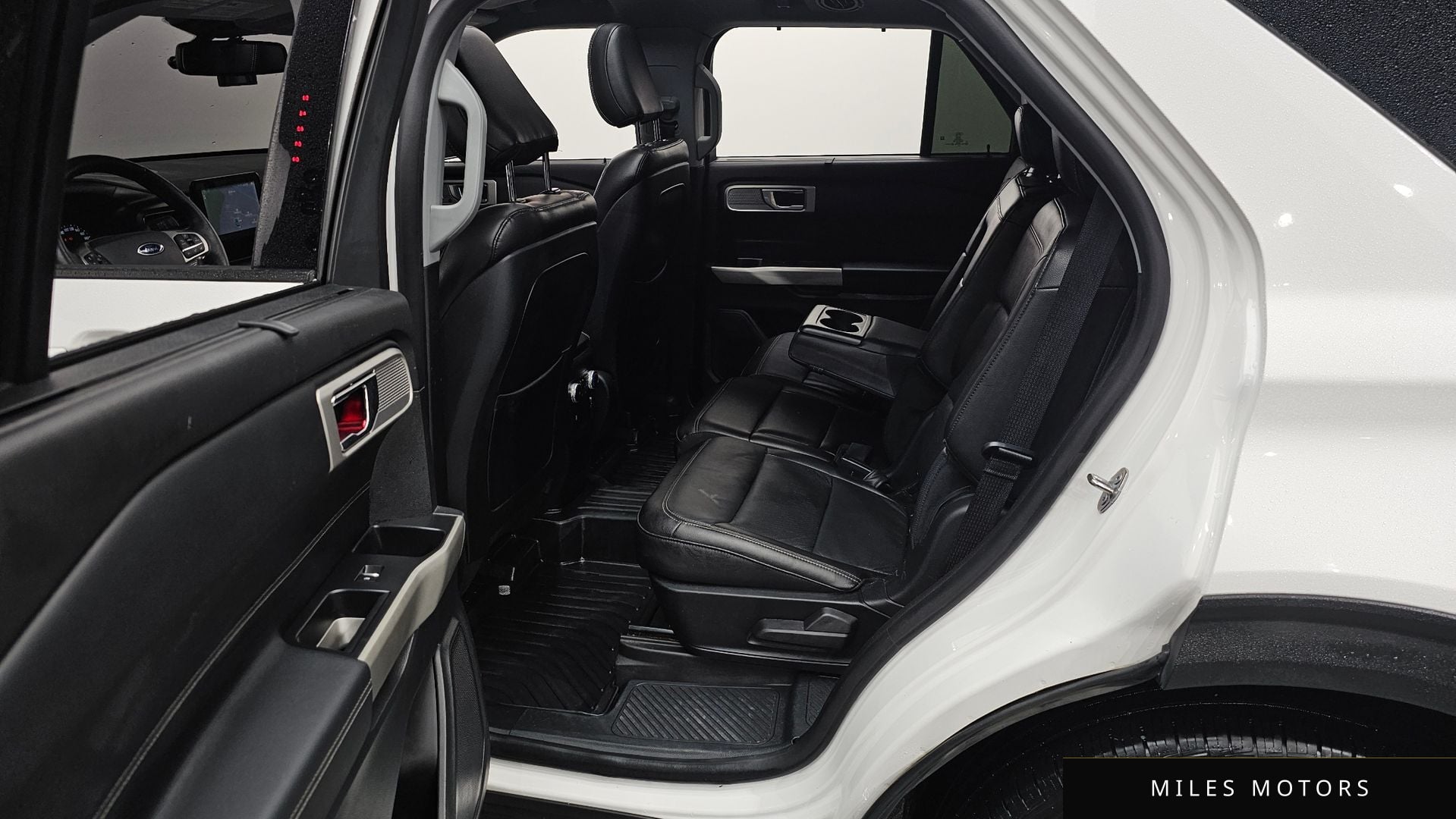 Ford Explorer 2020 — миниатюра 11