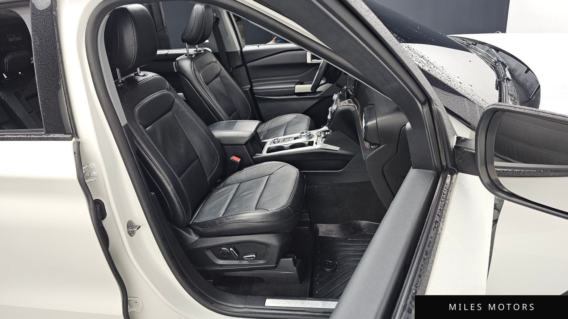 Ford Explorer 2020 — миниатюра 12