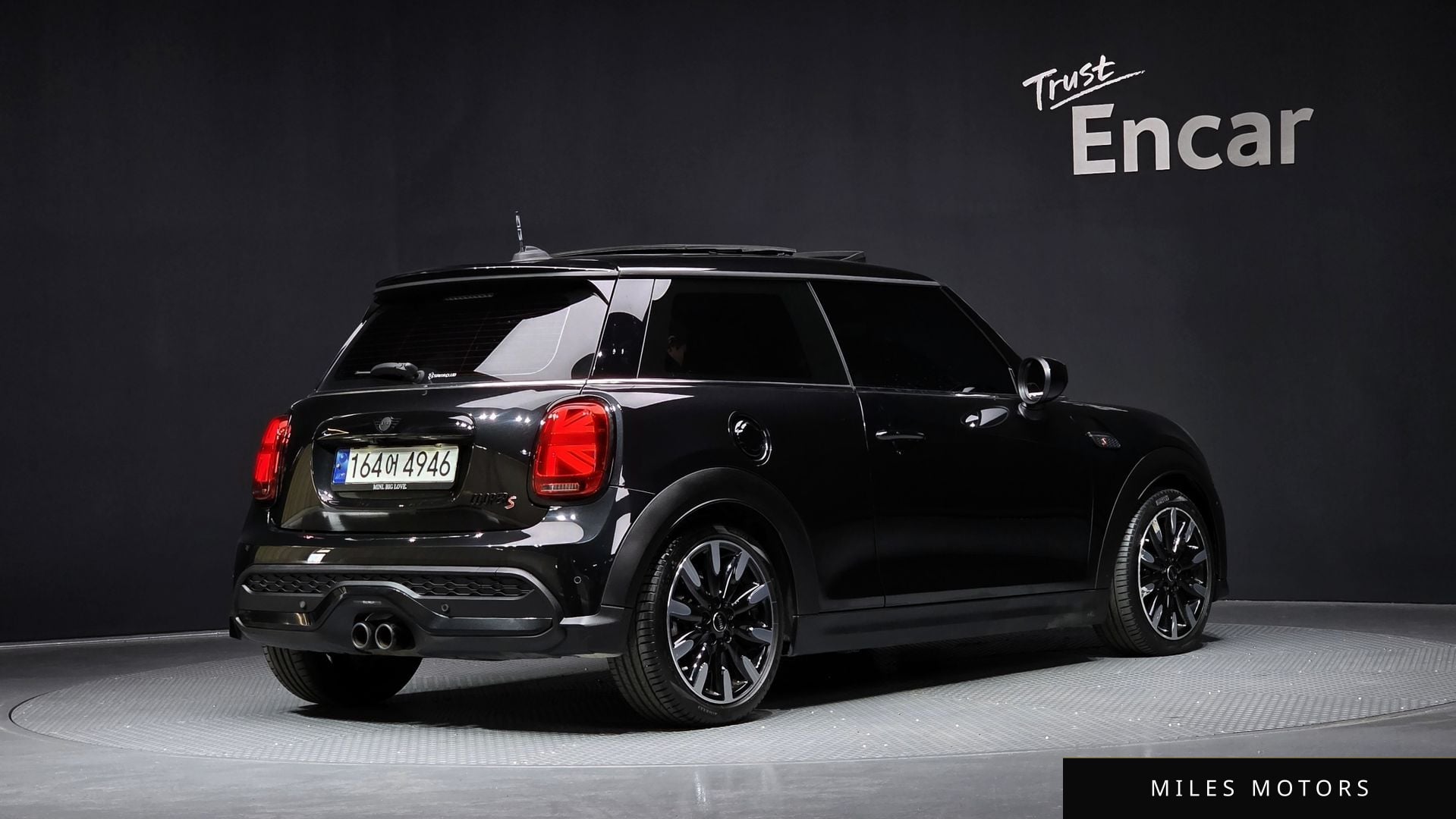 MINI Cooper S 2023 — миниатюра 2