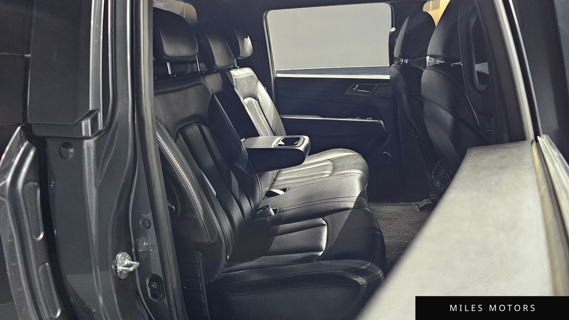 KG Mobility Rexton 2022 — миниатюра 12