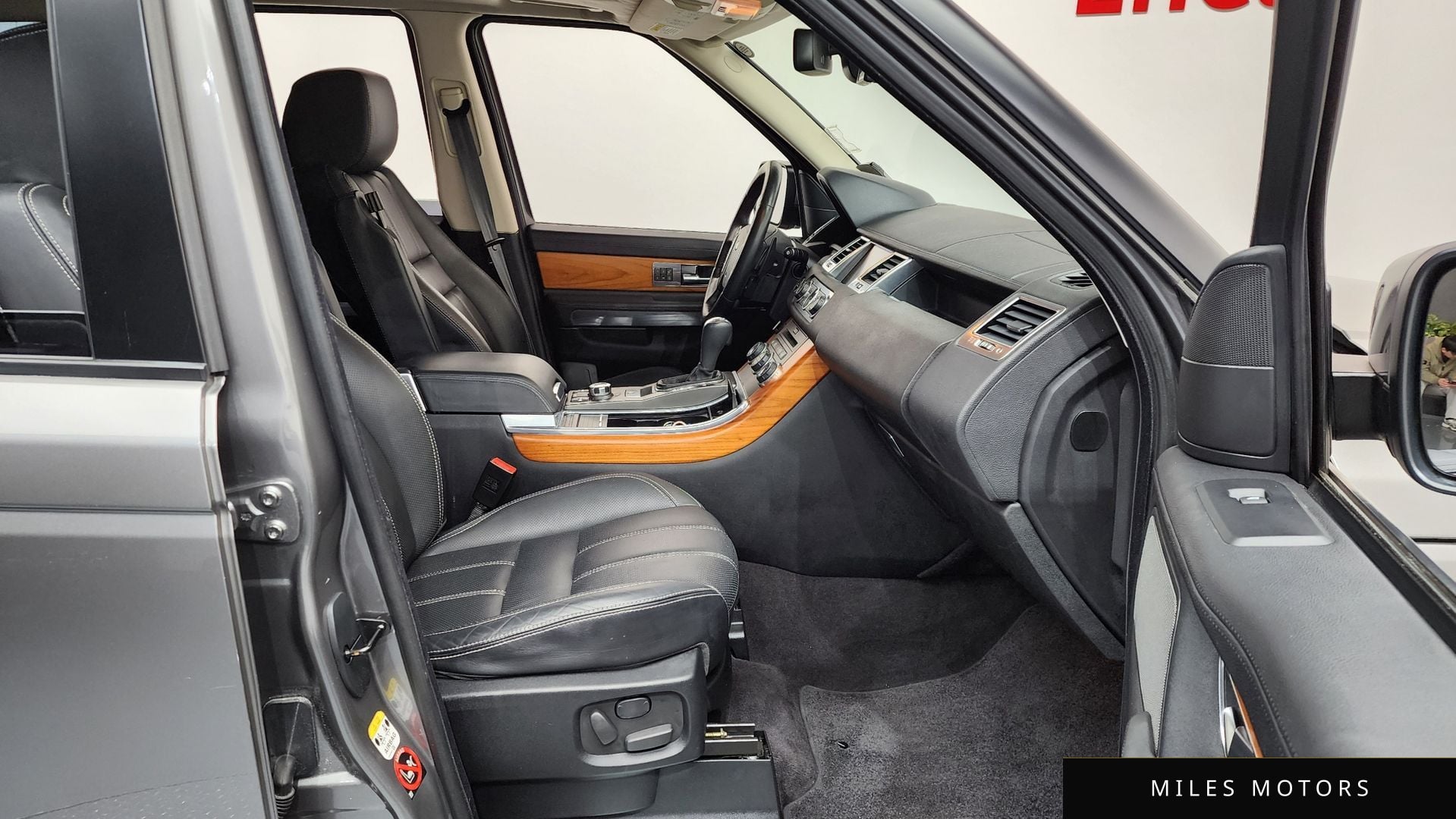 Land Rover Range Rover Sport 2010 — миниатюра 11