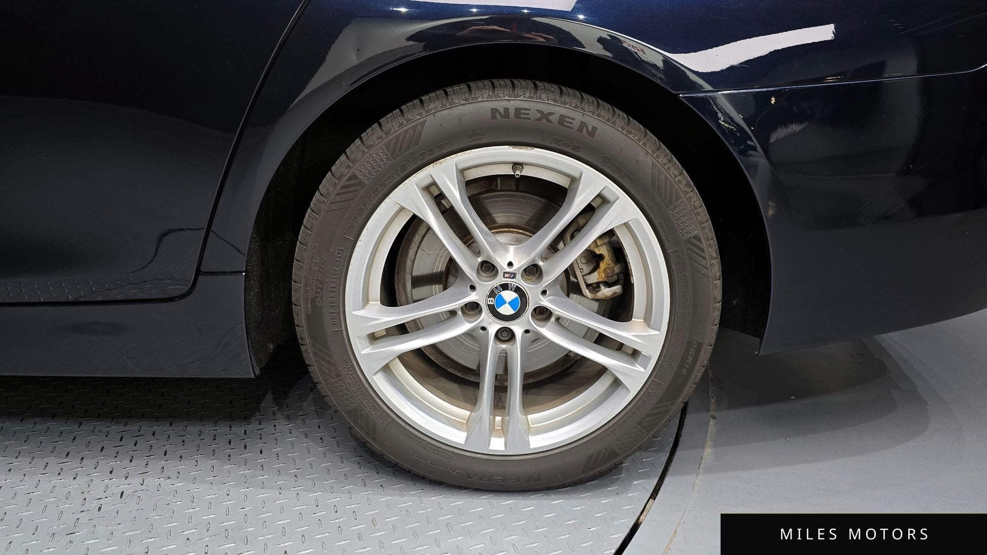 BMW 5 Series (F10) 2016 — миниатюра 5