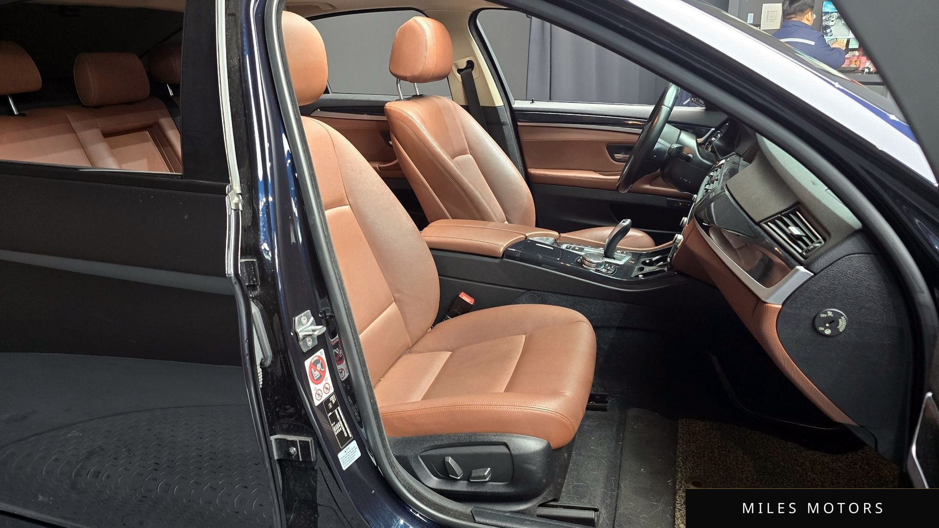 BMW 5 Series (F10) 2016 — миниатюра 12