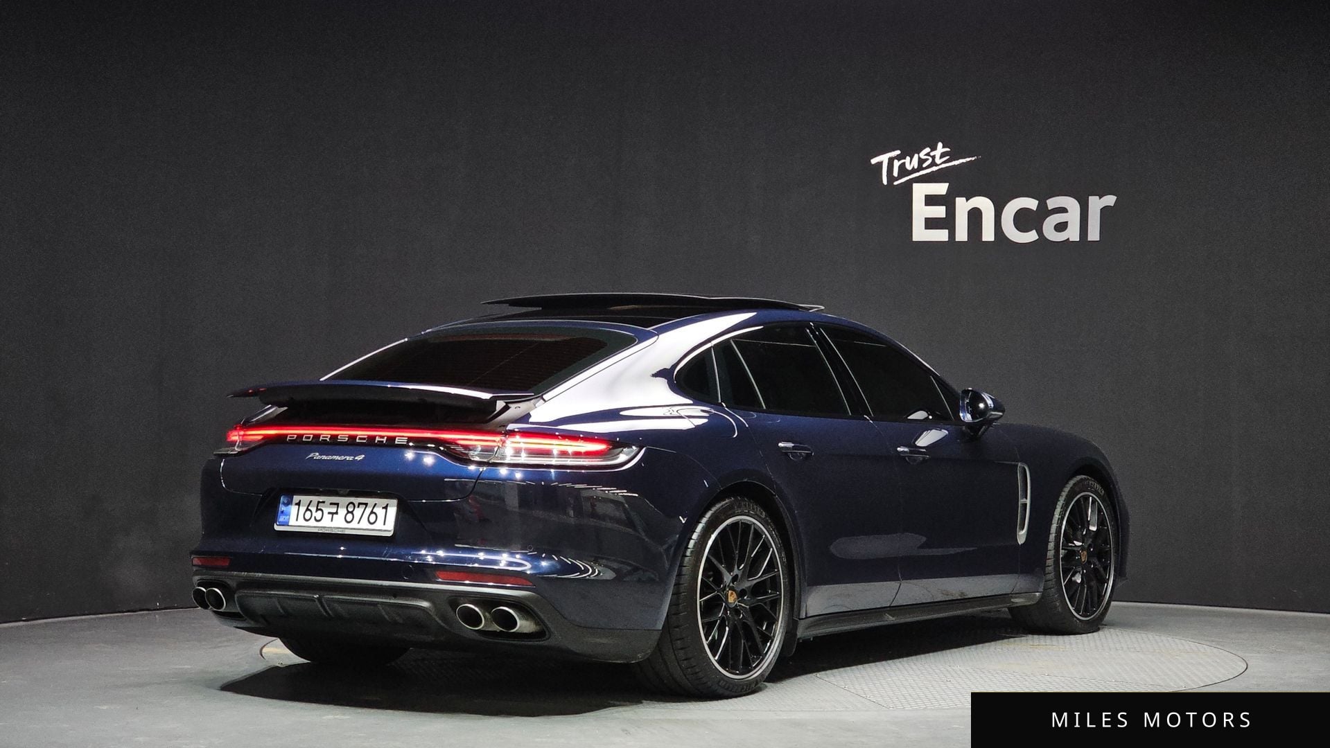 Porsche 파나메라 (971) 2023 — миниатюра 2
