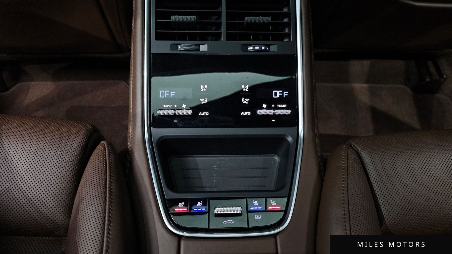 Porsche 파나메라 (971) 2023 — миниатюра 19