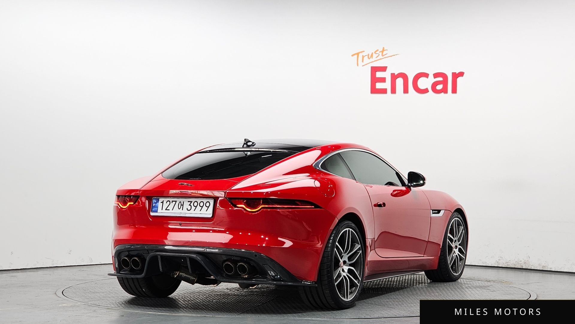 Jaguar F-TYPE 2019 — миниатюра 2