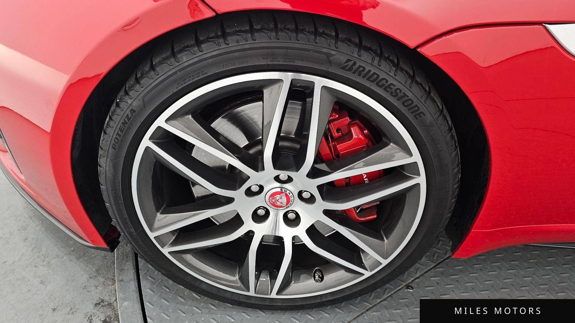 Jaguar F-TYPE 2019 — миниатюра 5