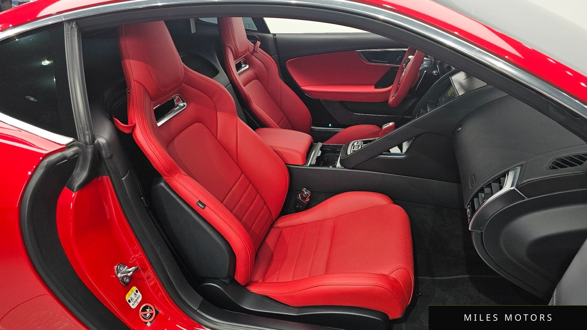 Jaguar F-TYPE 2019 — миниатюра 10