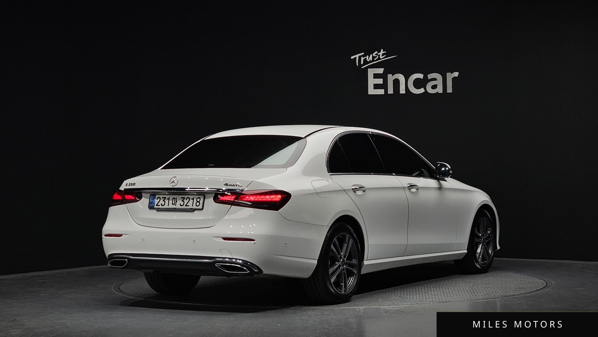 Mercedes-Benz E-Class W213 2021 — миниатюра 2