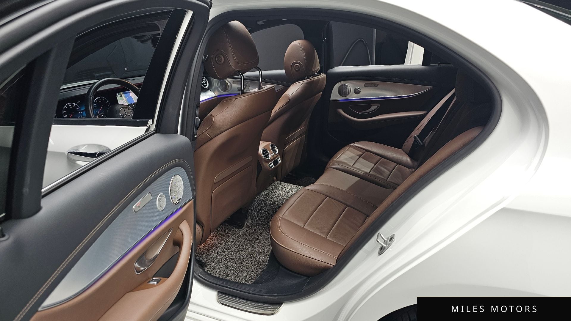 Mercedes-Benz E-Class W213 2021 — миниатюра 12