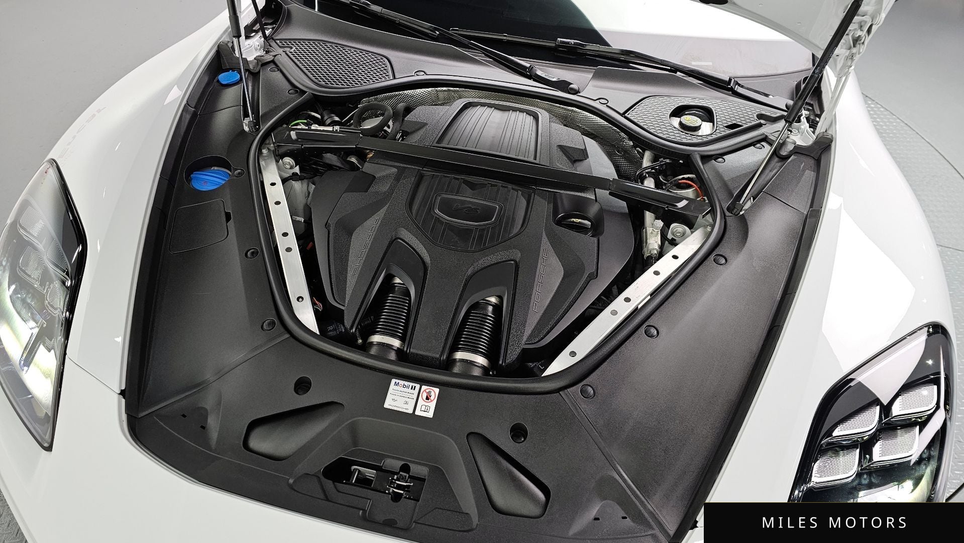 Porsche Panamera 2024 — миниатюра 6
